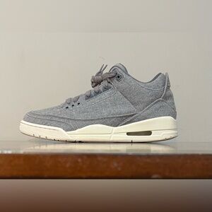 Jordan 3 Retro Wool 854263-004 - men’s 11 (heel drag, unyellowed)